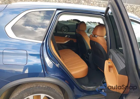 2022 BMW X5 xDrive40I z USA, uszkodzony, nr VIN 5UXCR6C08N9M97964